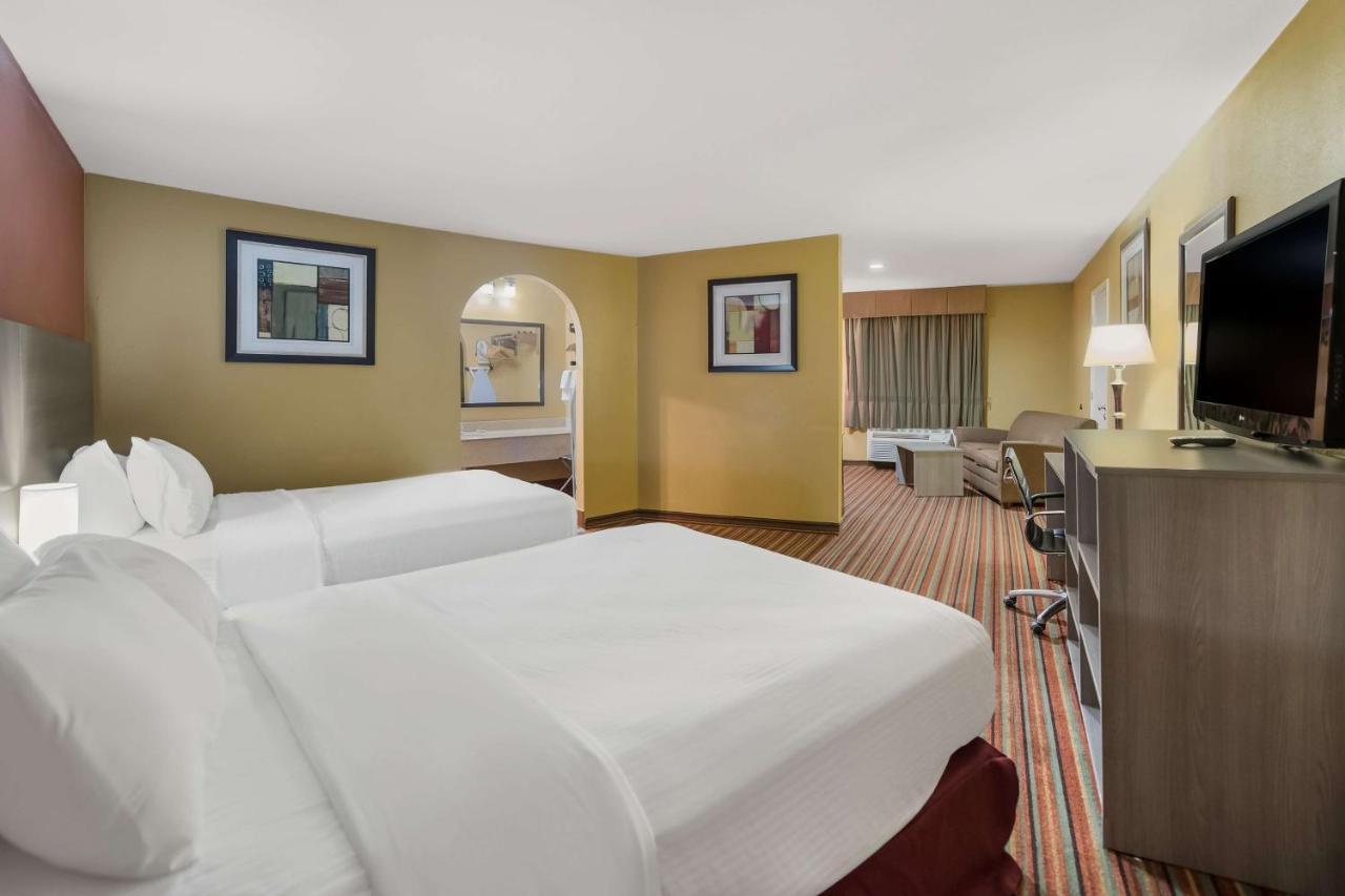 Surestay Hotel By Best Western Mt Pleasant Mount Pleasant Bagian luar foto