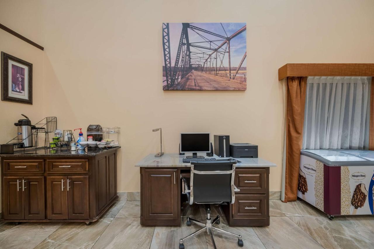 Surestay Hotel By Best Western Mt Pleasant Mount Pleasant Bagian luar foto