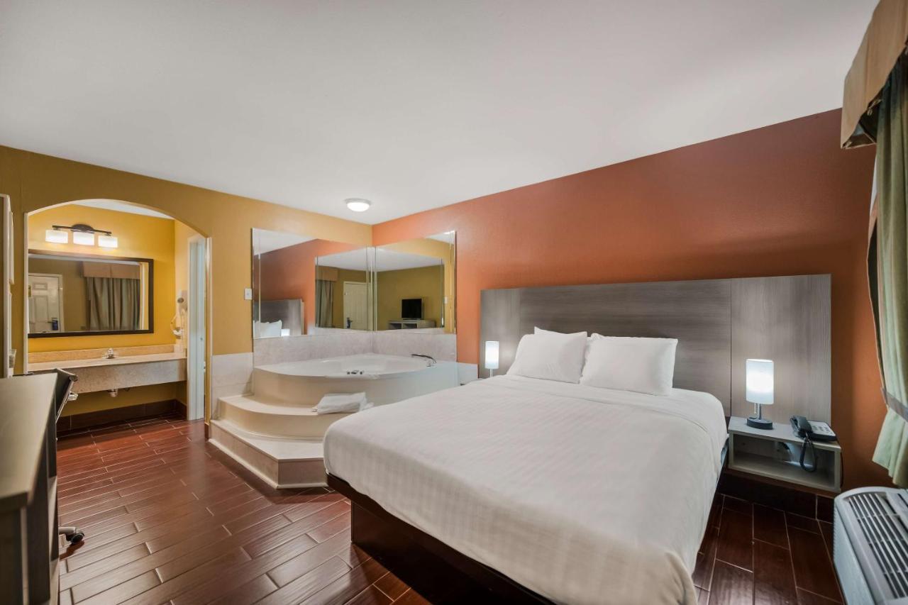 Surestay Hotel By Best Western Mt Pleasant Mount Pleasant Bagian luar foto