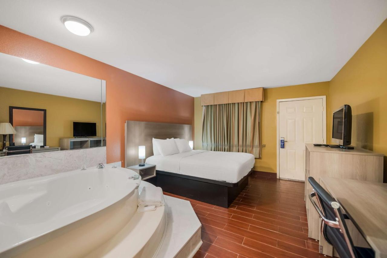 Surestay Hotel By Best Western Mt Pleasant Mount Pleasant Bagian luar foto